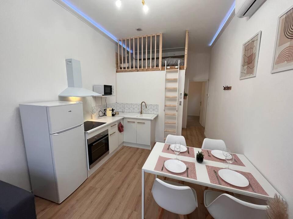 Montsejour - Logement Climatise Netflix, Mezzanine การ์กาซอน ภายนอก รูปภาพ