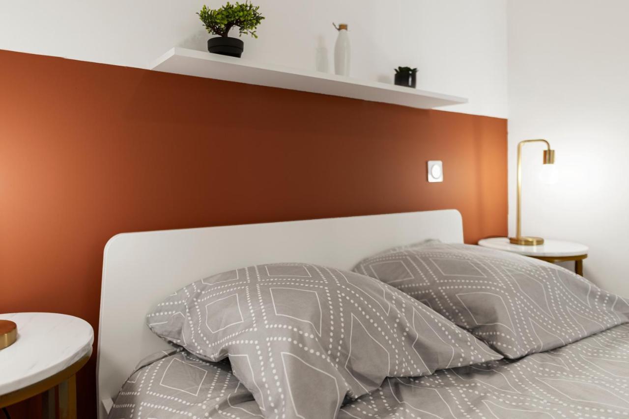Montsejour - Logement Climatise Netflix, Mezzanine การ์กาซอน ภายนอก รูปภาพ